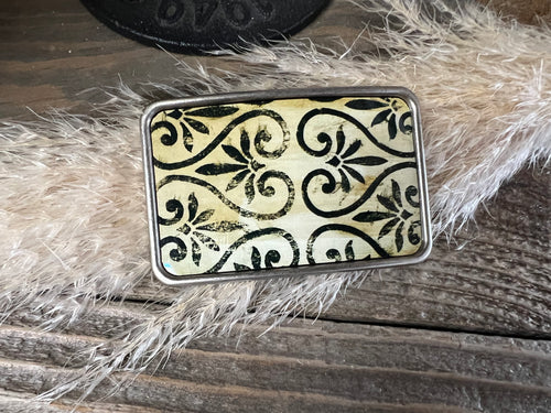 Western Belt Buckle - Cream/Black Scroll