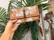 Load image into Gallery viewer, Orcale Hair on Hide Wallet