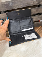 Load image into Gallery viewer, Myra Leopard Wallet