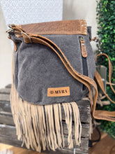 Load image into Gallery viewer, Dusty Lariat Concealed Carry Crossbody