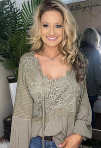 MISS ME MOSS BLOUSE