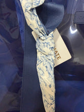 Load image into Gallery viewer, Case Mate - Something Navy Twilly Tote