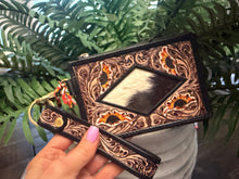Load image into Gallery viewer, Lone Eclipse Card Holder