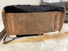 Load image into Gallery viewer, LW Gold Stanford Medium Duffle Bag