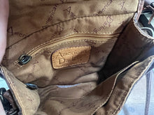 Load image into Gallery viewer, SB LEATHER SMALL CROSSBODY
