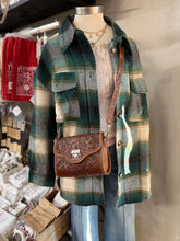 Load image into Gallery viewer, Hasley Flannel - Hunter Green