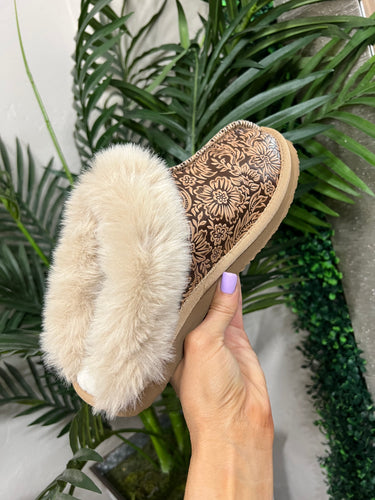 Tooled Faux Fur Slippers