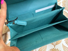 Load image into Gallery viewer, Flower Crest Ridge Wallet