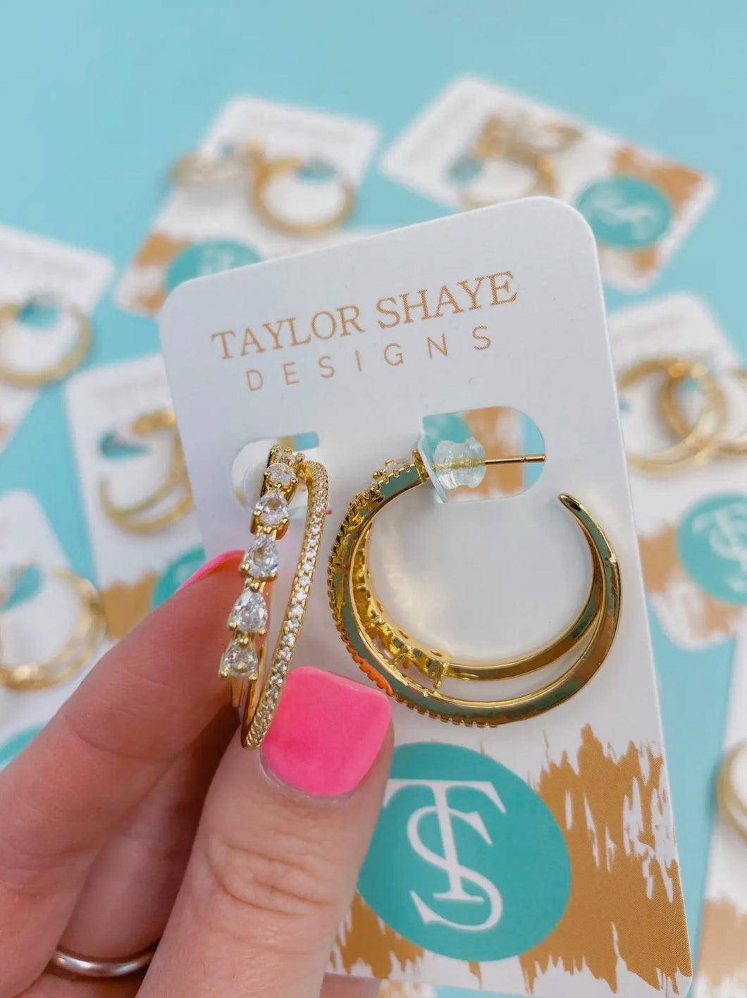 Taylor Shaye - Eleanor Hoops