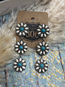 806 Triple Concho Earrings - White