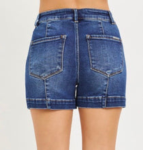 Load image into Gallery viewer, Keegan Dark Wash Shorts