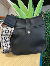 Load image into Gallery viewer, THE ASHLEY CROSSBODY - BLACK