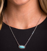 Load image into Gallery viewer, West &amp; Co 15" Oval Necklace