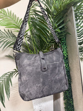 Load image into Gallery viewer, Mineral Wash Shoulder Bag - Black/Charcoal Color