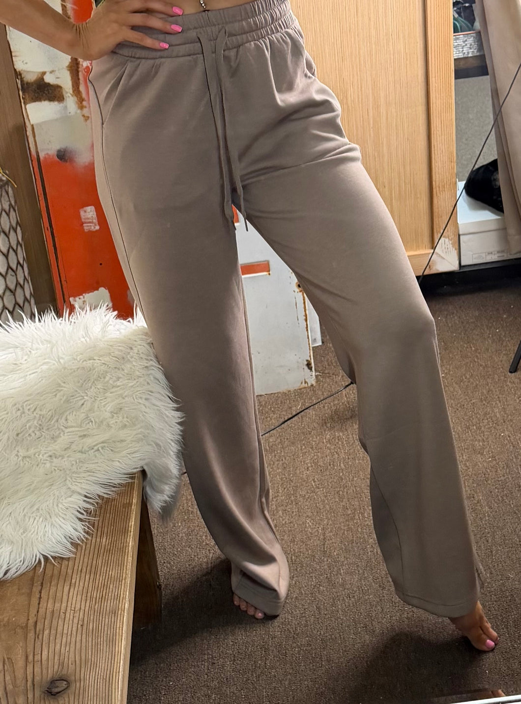 SCUBA SWEATPANTS - MOCHA