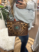 Load image into Gallery viewer, AD LEOPARD CONCHO FRONT BAG