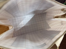 Load image into Gallery viewer, Case Mate Tote - Sandy Gingham