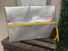 Load image into Gallery viewer, Makeup Junkie - Silver Lining