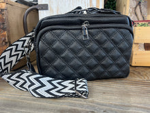 Load image into Gallery viewer, Quilted Front Crossbody - Black