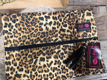 Load image into Gallery viewer, Makeup Junkie - Lady Leopard
