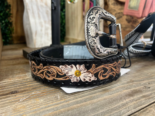 WESTERN BELT & BUCKLE - BLACK WHITE FLORAL