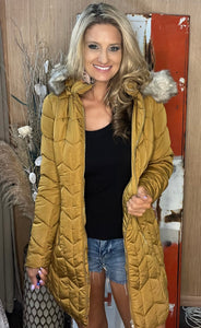 Quilted Jacket With Faux Fur Trim Hoodie