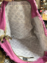 Load image into Gallery viewer, Poppin Pink Weekender