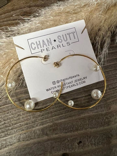 Chan*Sutt Gold Pearl Hoops