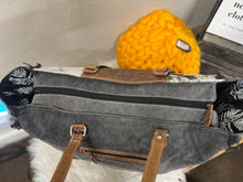 Load image into Gallery viewer, Saddle Belle Western Weekender