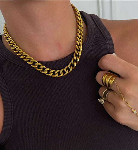 Chan*Sutton Chunky Gold Necklace