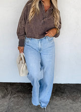 Load image into Gallery viewer, Quincy Wide Leg Jeans - Light Wash