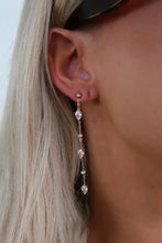 Load image into Gallery viewer, Chan Sutton Ashton Earrings
