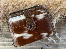 Load image into Gallery viewer, Wonder Trail Western Card Holder - Camal