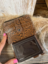 Load image into Gallery viewer, Wonder Trail Western Card Holder - Camal