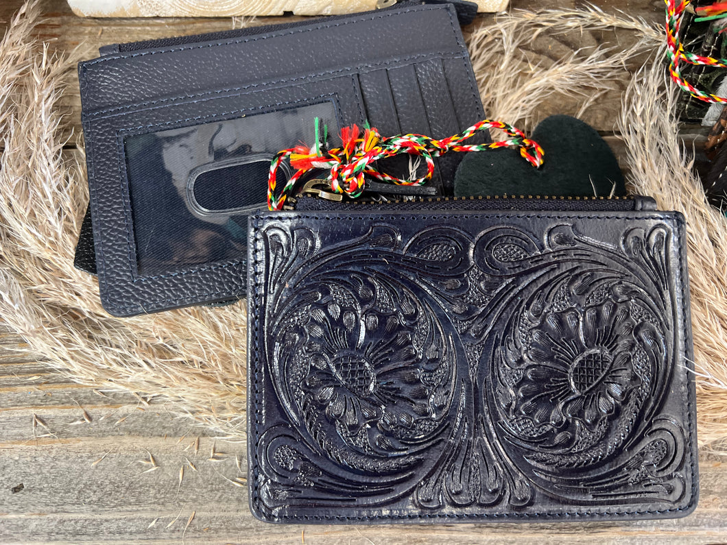 Bloom on the Range - Color: Ebony