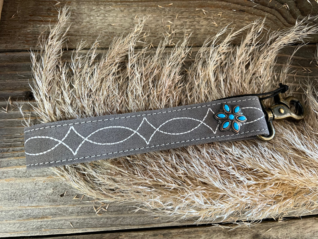 Rodeo Rose Stitched Key Fob - Color: Light Gray