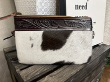 Load image into Gallery viewer, Rosie Small Crossbody