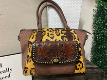 Load image into Gallery viewer, Western Leopard Handbag