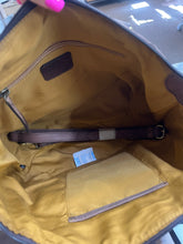 Load image into Gallery viewer, Western Handbag