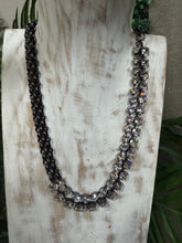 Load image into Gallery viewer, TREYVON NECKLACE IN GUNMETAL / CLEAR