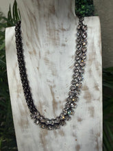 Load image into Gallery viewer, TREYVON NECKLACE IN GUNMETAL / CLEAR
