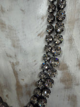 Load image into Gallery viewer, TREYVON NECKLACE IN GUNMETAL / CLEAR