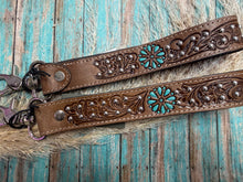 Load image into Gallery viewer, Desert Daisy Tooled Key Fob