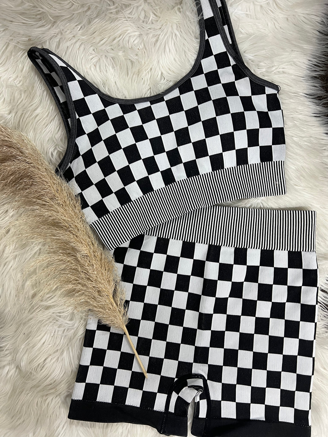Checkered Set - Black