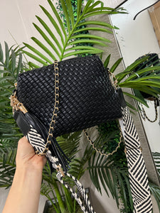 ROXANA CLASSIC WEAVE CROSSBODY - BLACK