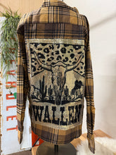 Load image into Gallery viewer, Leopard Wallen Sequin Flannel - Carmel Mix