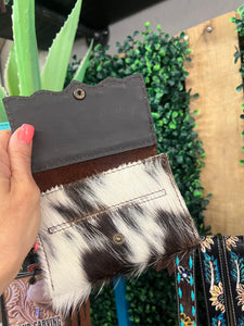 CARD HOLDER WITH KEYCHAIN