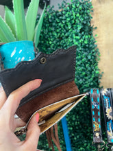 Load image into Gallery viewer, CARD HOLDER WITH KEYCHAIN