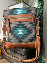 Load image into Gallery viewer, Starfire Aztec Shoulder Bag
