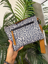Load image into Gallery viewer, Sable Trail Wristlet &amp; Pouch
